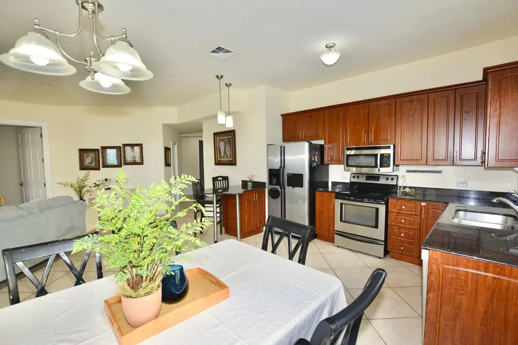 Love Beach Walk New Providence Paradise Island BS