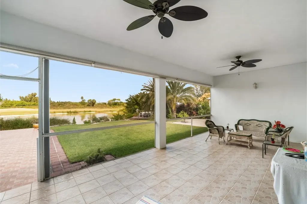 Royal Palm Way Grand Bahama Freeport BS