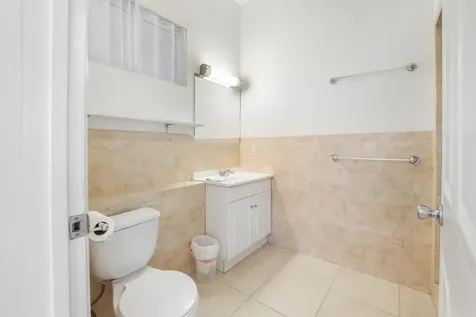 Royal Palm Way Grand Bahama Freeport BS