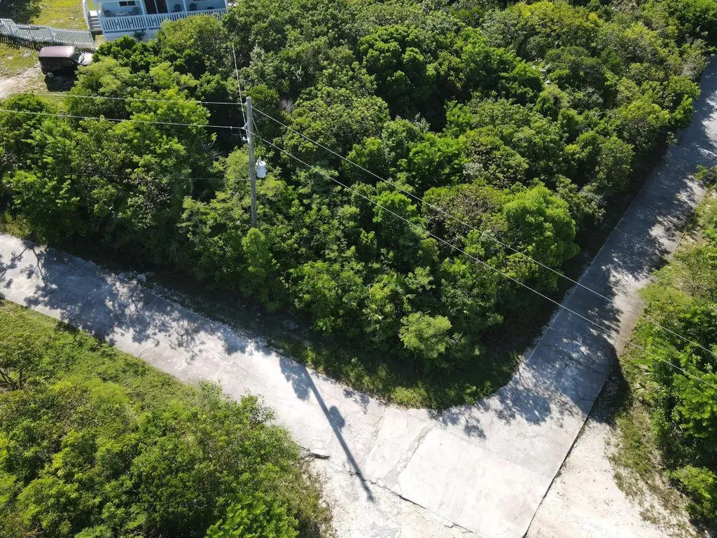 Section B, Rainbow Bay 26 Eleuthera BS
