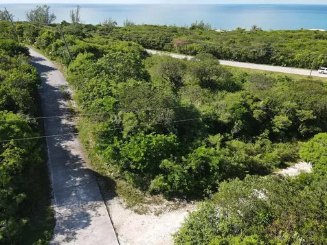 Section B, Rainbow Bay 26 Eleuthera BS