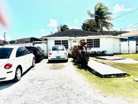Street Vincent Road New Providence Paradise Island BS