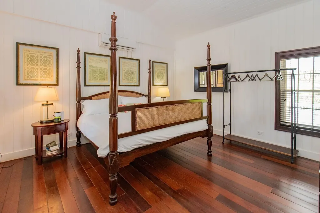 Banks Road Tir Na Nog Eleuthera BS