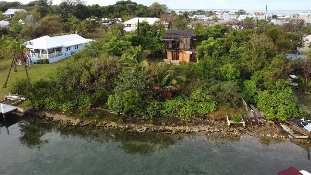 Wally's Place Black Sound Abaco BS