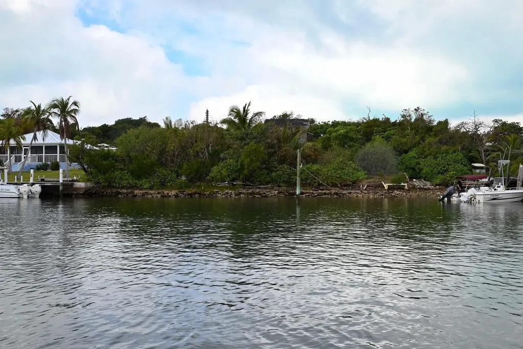 Wally's Place Black Sound Abaco BS