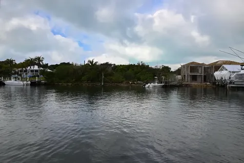 Wally's Place Black Sound Abaco BS