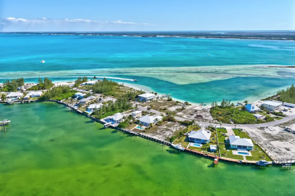 Turtle Pass, Treasure Cay Abaco BS