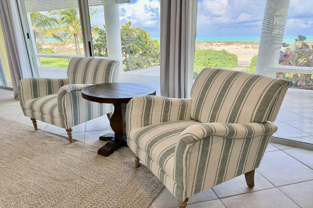 Summertime Ocean Boulevard Abaco BS