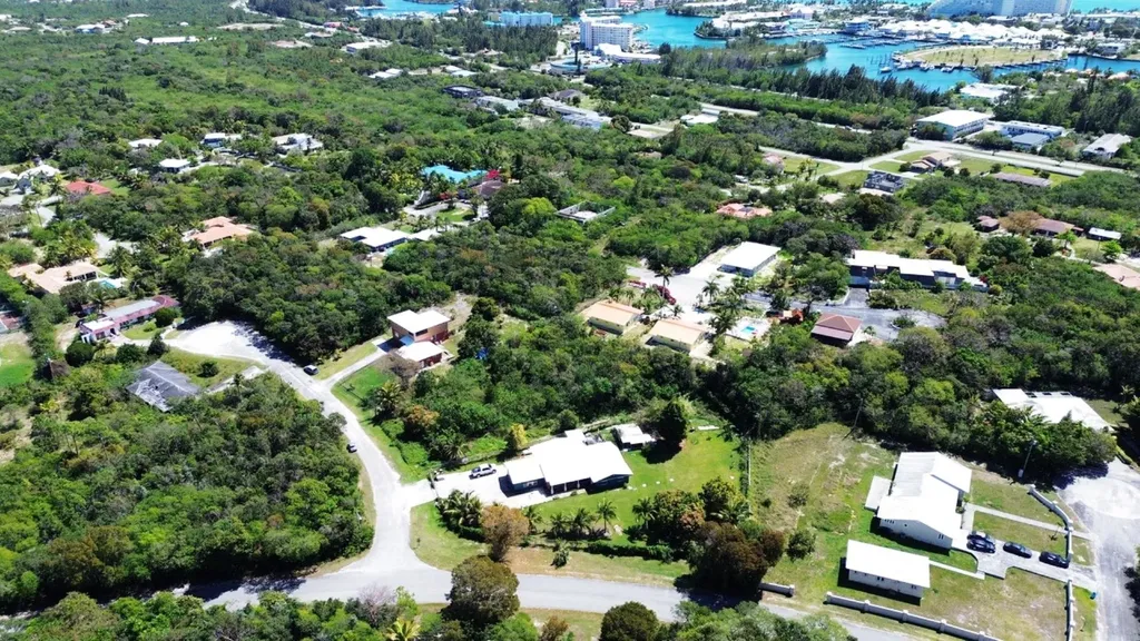 Greening Glade Lot Grand Bahama Freeport BS