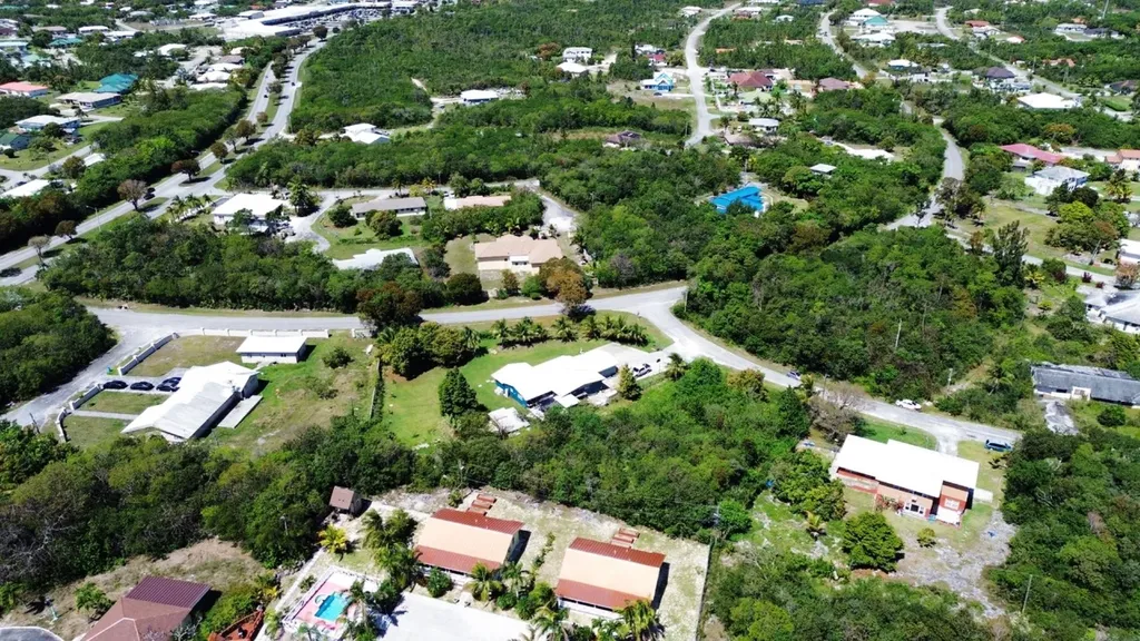 Greening Glade Lot Grand Bahama Freeport BS