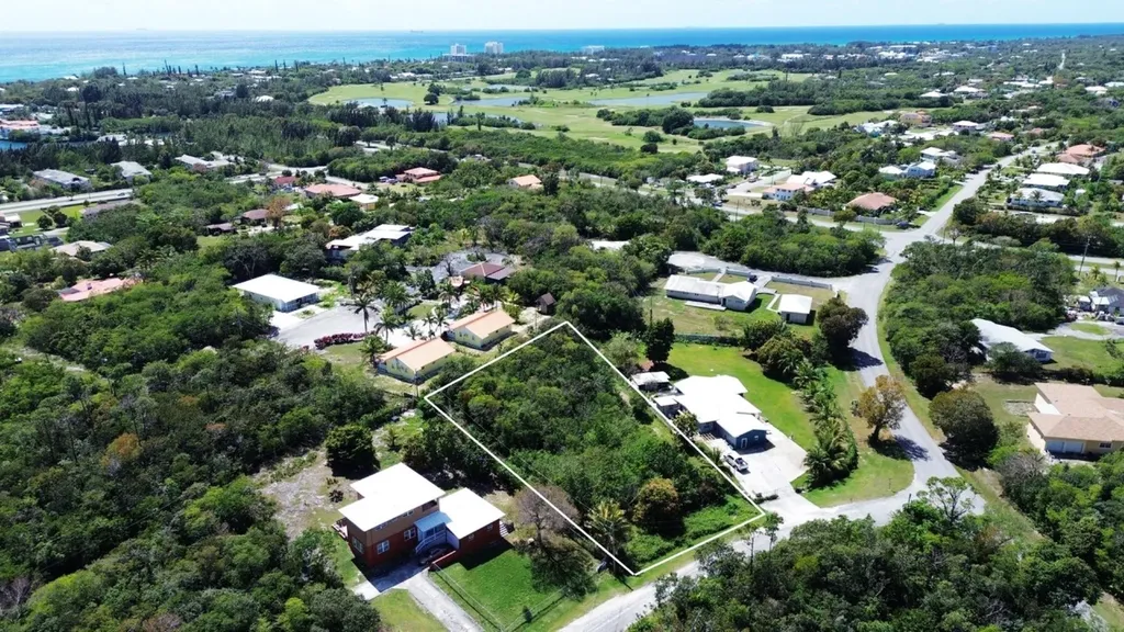 Greening Glade Lot Grand Bahama Freeport BS