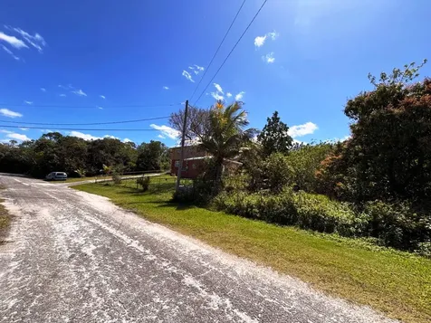 Greening Glade Lot Grand Bahama Freeport BS