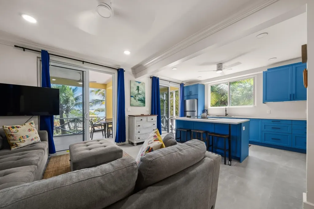 Coco Bay, Green Turtle Ca Abaco BS