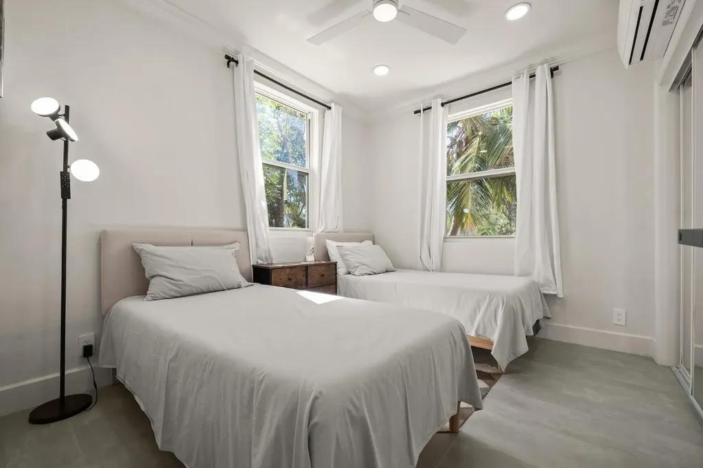 Coco Bay, Green Turtle Ca Abaco BS