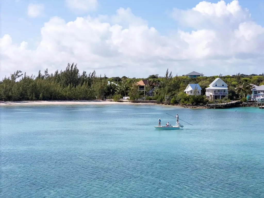 Coco Bay, Green Turtle Ca Abaco BS