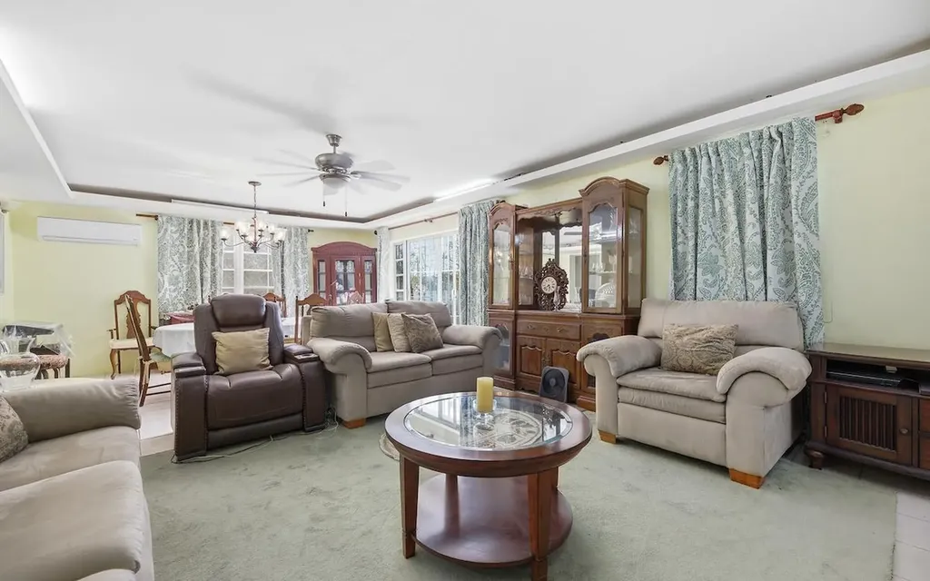 Orange Drive Home New Providence Paradise Island BS