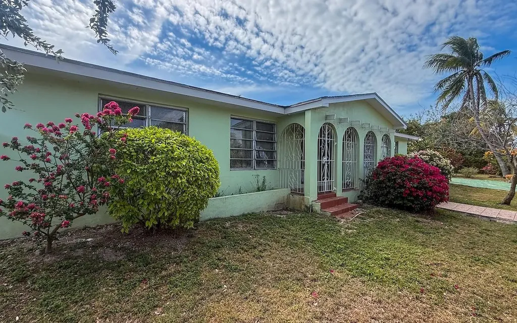 Orange Drive Home New Providence Paradise Island BS
