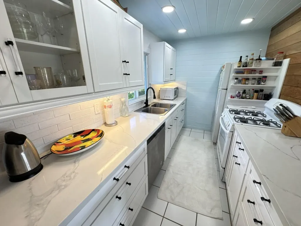 Cloud Nine, North End Abaco BS