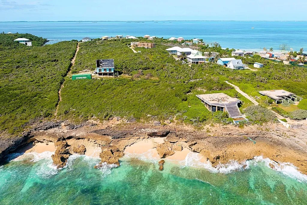 Ocean Ridge Waterfront Abaco BS