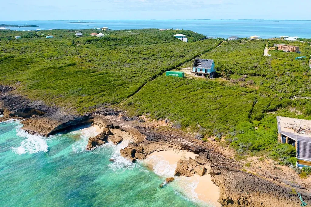 Ocean Ridge Waterfront Abaco BS
