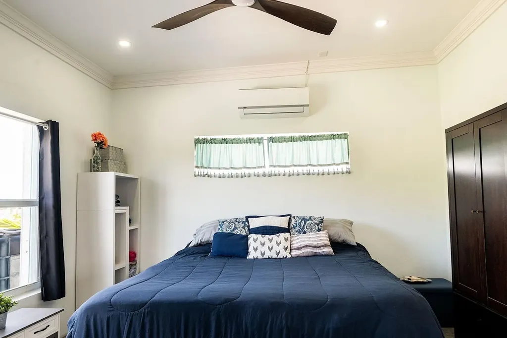 The Little Pearl Abaco BS