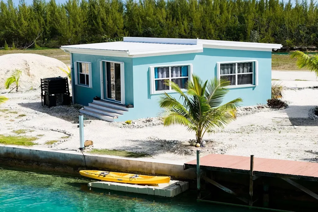 The Little Pearl Abaco BS