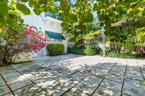 Eastern Road New Providence Paradise Island BS