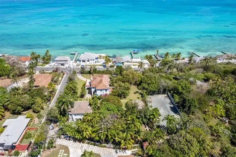 Eastern Road New Providence Paradise Island BS
