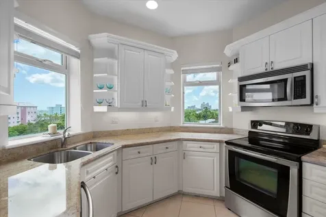 Bayroc New Providence Paradise Island BS