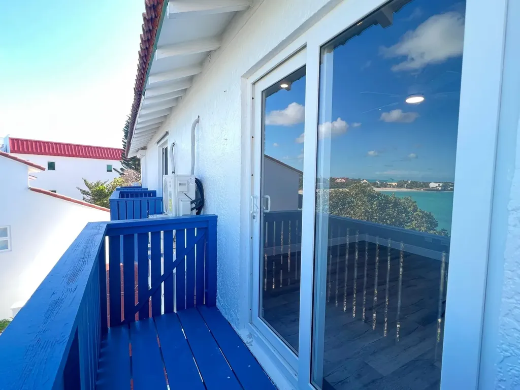 Delaporte Point 20 New Providence Paradise Island BS