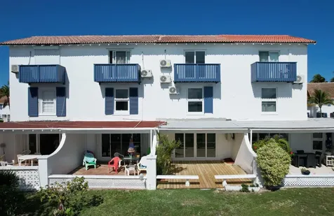 Delaporte Point 20 New Providence Paradise Island BS
