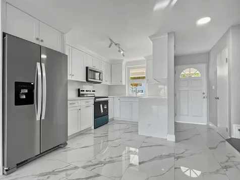 Delaporte Point 20 New Providence Paradise Island BS