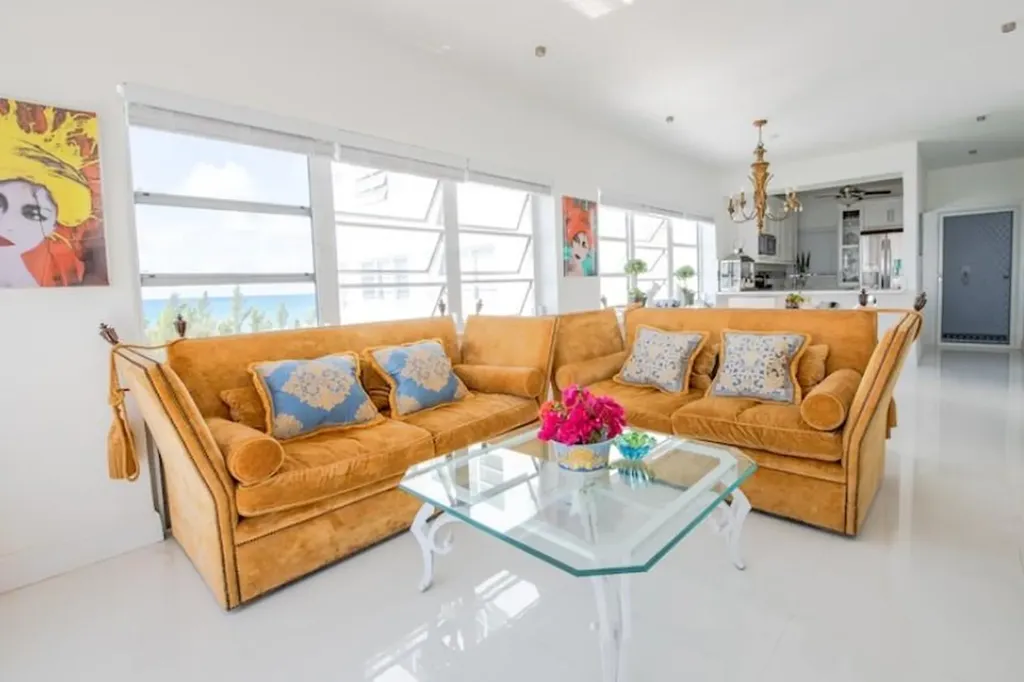 Riviera Towers Grand Bahama Freeport BS