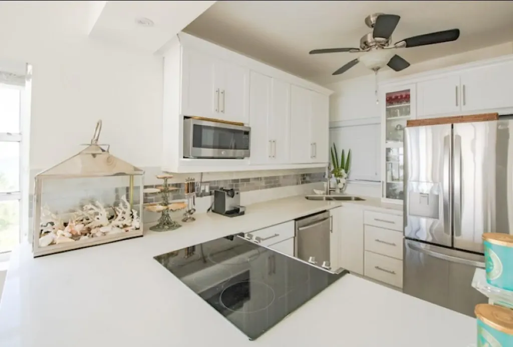 Riviera Towers Grand Bahama Freeport BS