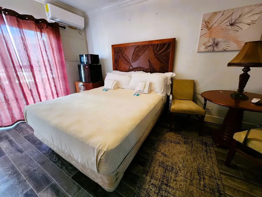 Grand Central Hotel Building New Providence Paradise Island BS
