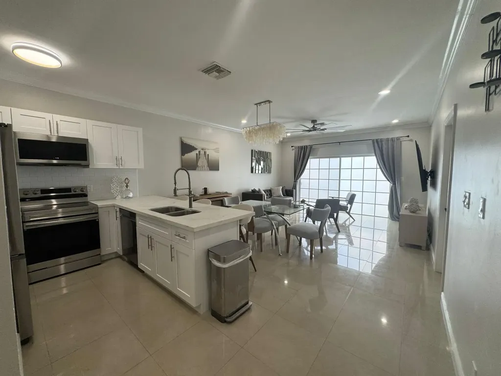 Venito New Providence Paradise Island BS