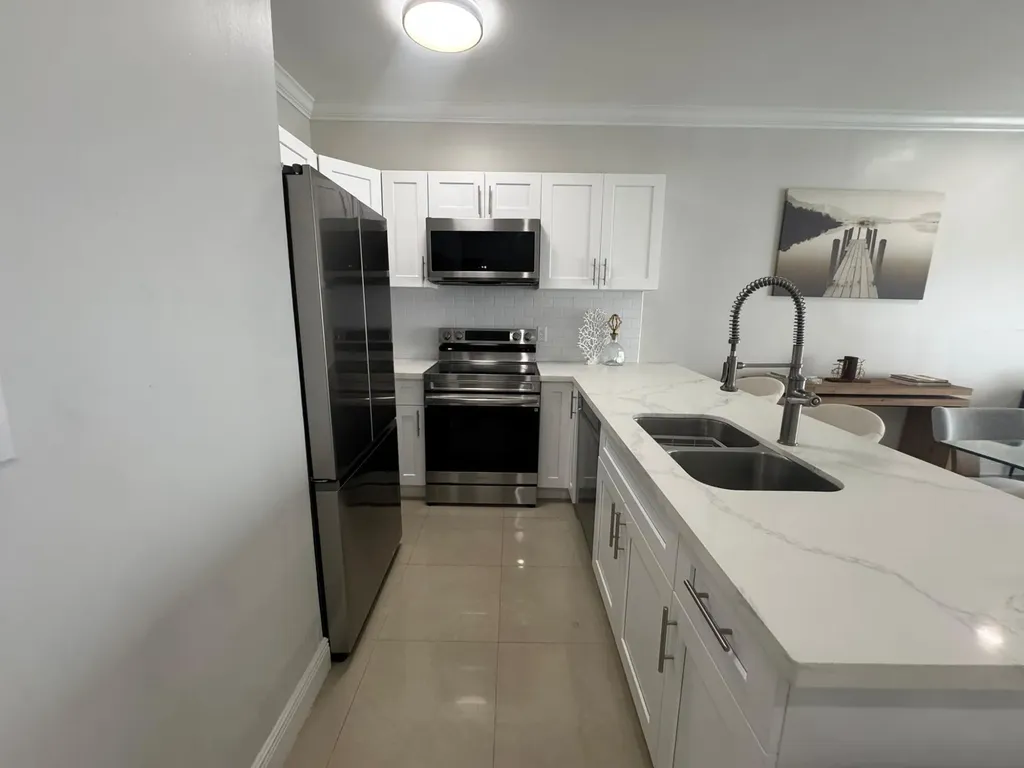 Venito New Providence Paradise Island BS