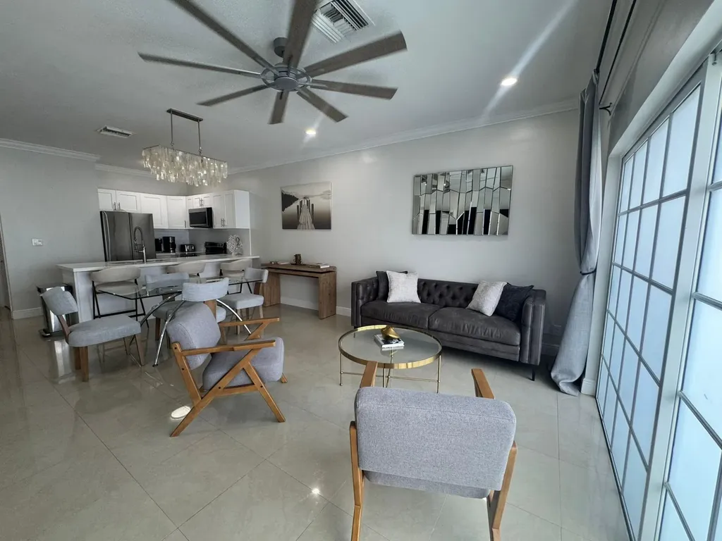 Venito New Providence Paradise Island BS
