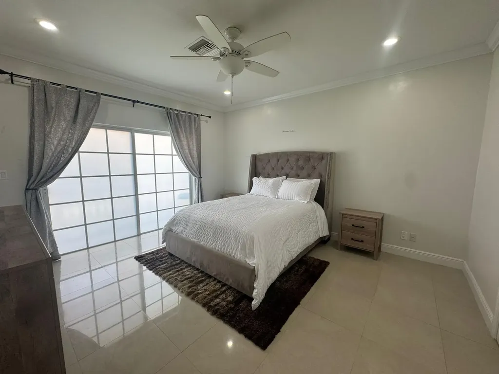 Venito New Providence Paradise Island BS