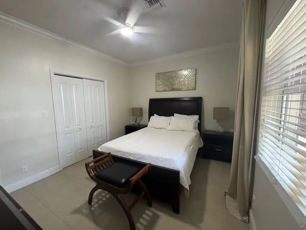 Venito New Providence Paradise Island BS