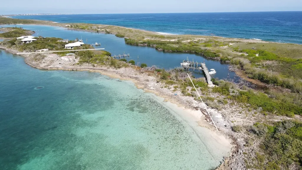 Lots 2 & 3, Tilloo Pond Abaco BS