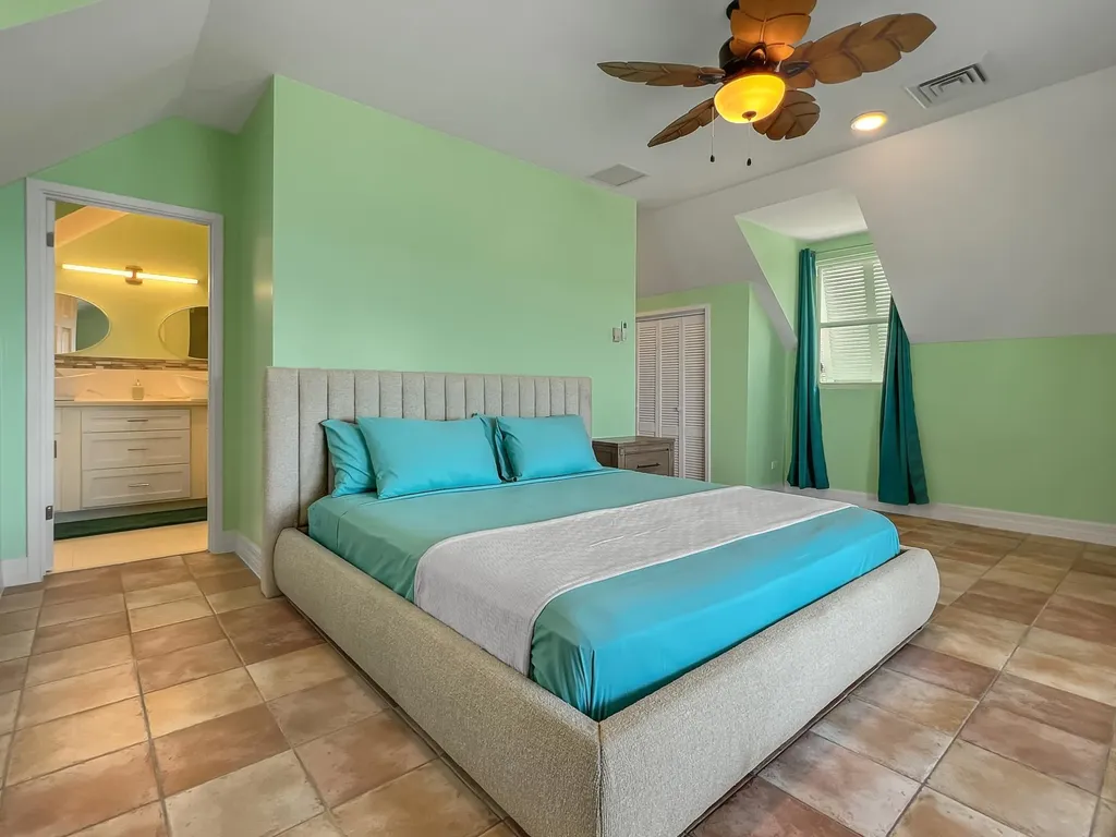 West Bay Street 2 New Providence Paradise Island BS