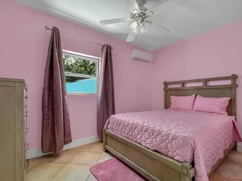 West Bay Street 2 New Providence Paradise Island BS