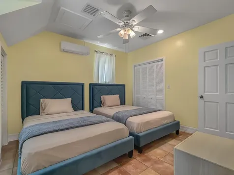 West Bay Street 2 New Providence Paradise Island BS