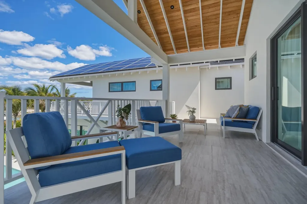 Le Canal New Providence Paradise Island BS