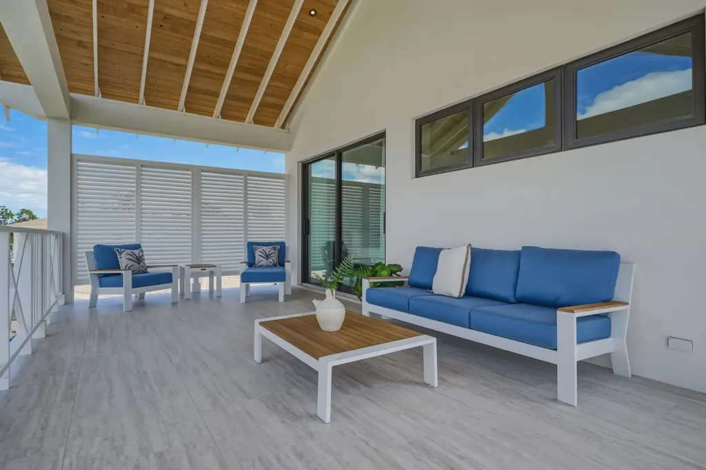Le Canal New Providence Paradise Island BS