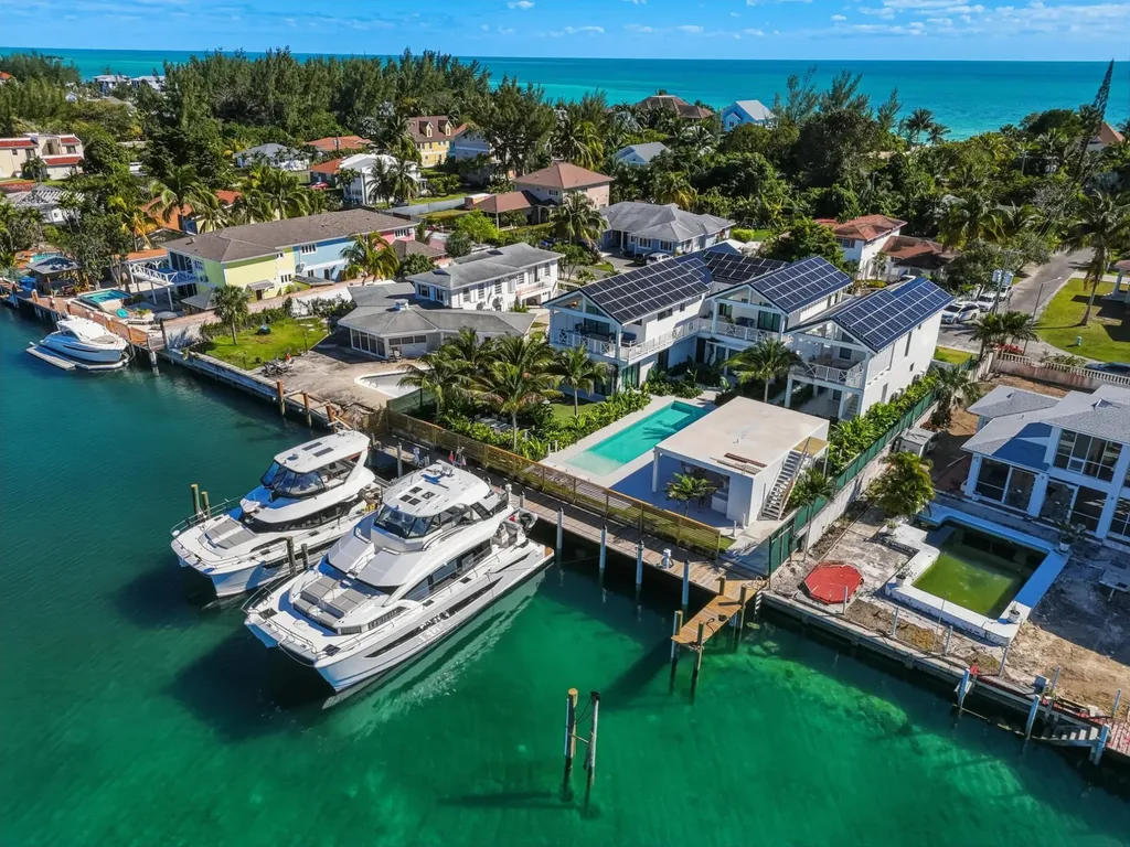 Le Canal New Providence Paradise Island BS