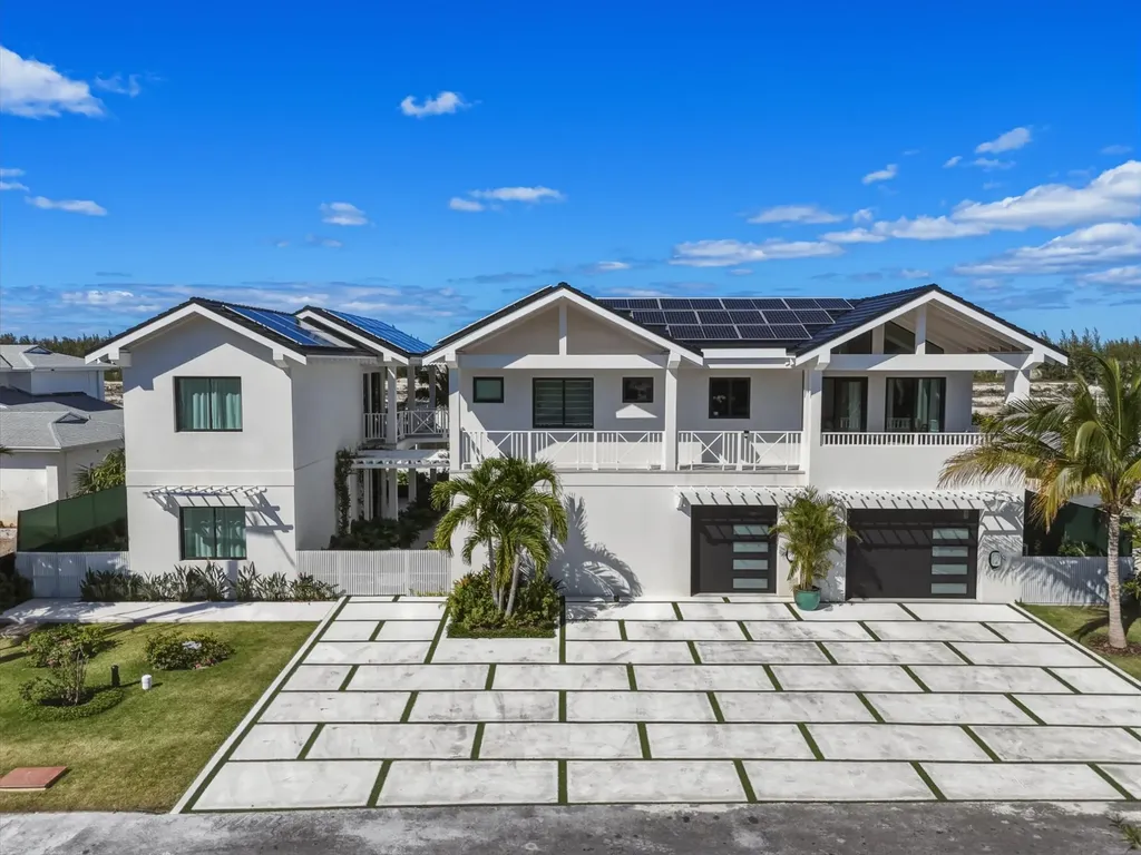 Le Canal New Providence Paradise Island BS