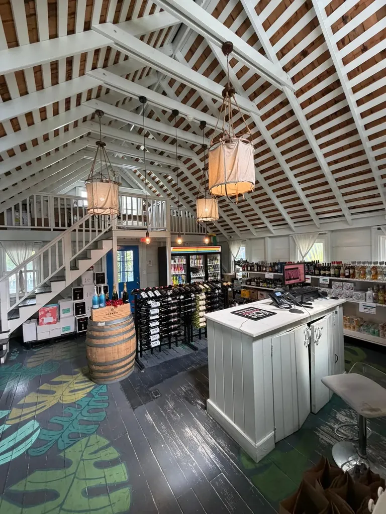 Crown Street Eleuthera BS
