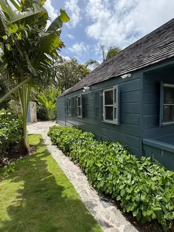 Crown Street Eleuthera BS
